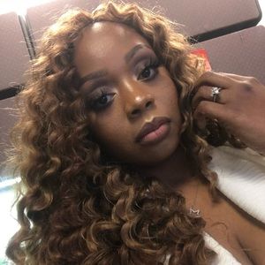 Meet your Posher, Kadija